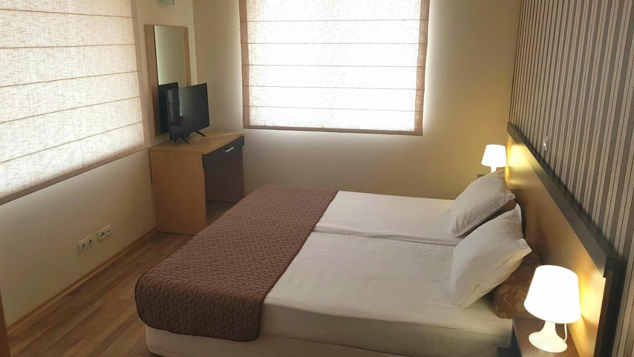 Obzor Beach Resort Apartment G-109 ภายนอก รูปภาพ