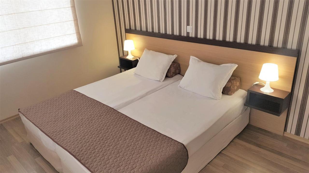 Obzor Beach Resort Apartment G-109 ภายนอก รูปภาพ